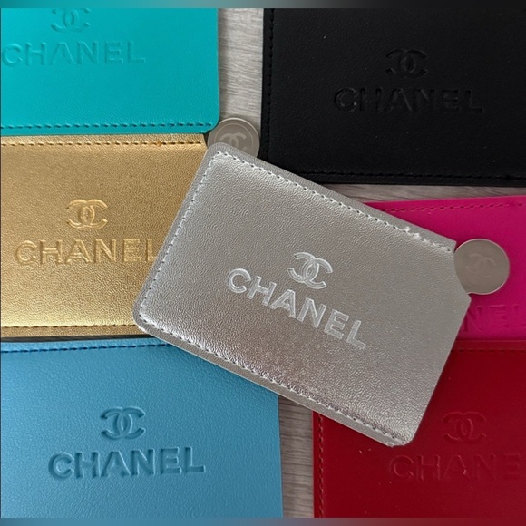 CC Beauty Mirrors with Pouch ~ NIB - Picture 3 of 5